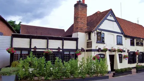 Photo of The Hinds Head, a gastropub near Bray, Berkshire, south east England.