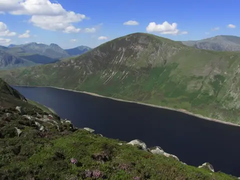 Photo: Pen Llithrig y Wrach, a 799m hill near Capel Curig in Eryri, Conwy, north Wales.