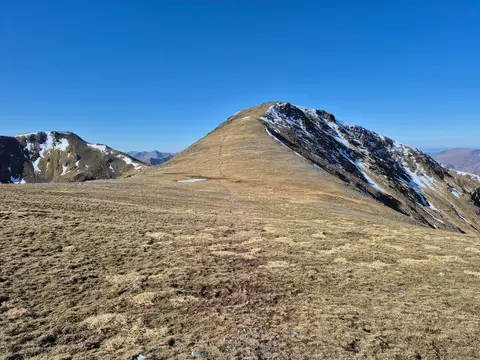 Photo: Carn Eighe, a 1,183m Munro in Glen Affric, Highland, the Scottish Highlands and Islands.