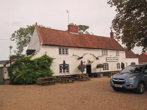 Photo of The Gin Trap Inn, a gastropub near Ringstead, Norfolk, eastern England.
