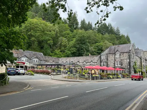 Photo of Royal Oak Hotel, a pub near Betws-y-Coed in Eryri, Conwy, north Wales.