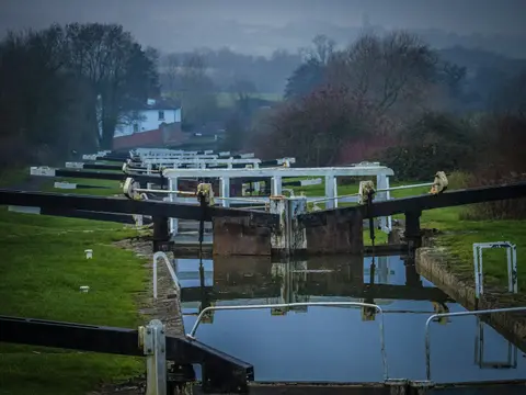Photo of Caen Hill Locks, a landmark near Devizes, Wiltshire, south west England.