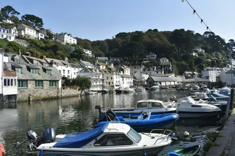 Photo of the coast at Polperro, Cornwall, south west England.