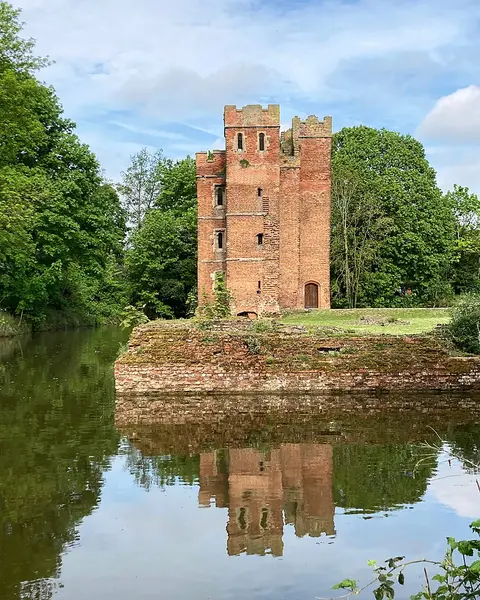 Photo of Kirby Muxloe Castle, a ruined castle near Anstey, Leicestershire, central England.