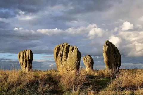 Photo of Duddo Five Stones, a stone circle near Etal, Northumberland, north east England.