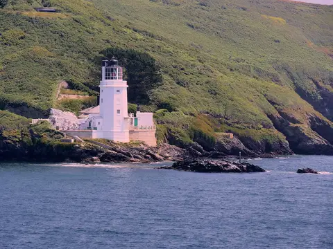 Photo of St Anthony's Lighthouse, a lighthouse near St Mawes, Cornwall, south west England.