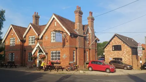 Photo of The Peat Spade Inn, a pub near Longstock, Hampshire, south east England.