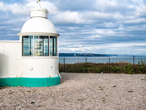 Photo of Berry Head Lighthouse, a lighthouse near Dartmouth, Devon, south west England.