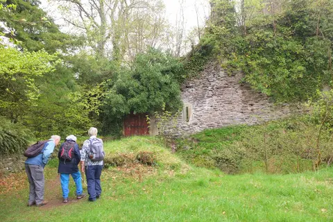 Photo of Corra Castle, a ruined castle near New Lanark, South Lanarkshire, southern Scotland.