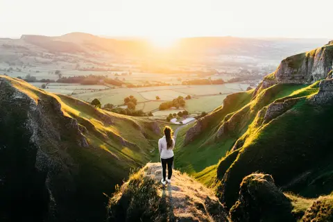 Photo of Winnats Pass, a gorge near Castleton in the Peak District, Derbyshire, central England.