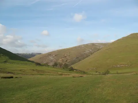 Photo of Thorpe Pastures, a country estate near Tissington in the Peak District, Derbyshire, central England.