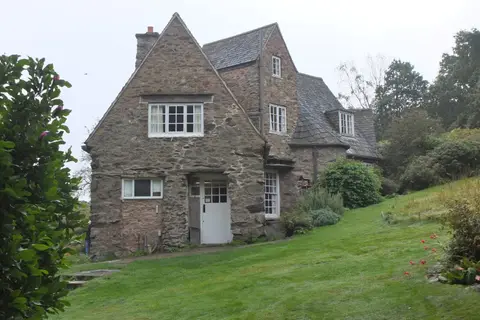 Photo of Stoneywell Cottage, a house & garden near Ulverscroft, Leicestershire, central England.