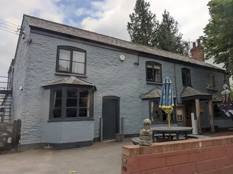 Photo of The New Harp Inn, a pub near Hoarwithy in the Wye Valley, Herefordshire, central England.