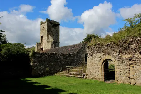 Photo of Snape Castle, a ruined castle near Masham, North Yorkshire, northern England.