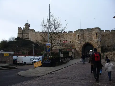 Photo of Lincoln Castle, a ruined castle in Lincolnshire, central England.