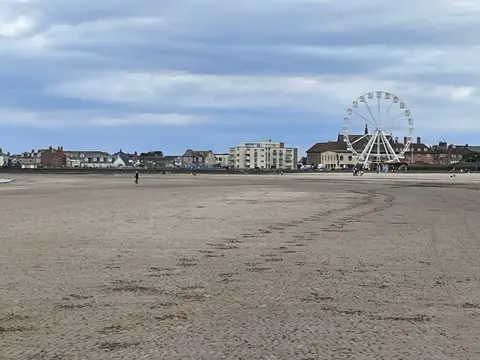 Photo of Troon South Beach, a beach near Dundonald, South Ayrshire, southern Scotland.