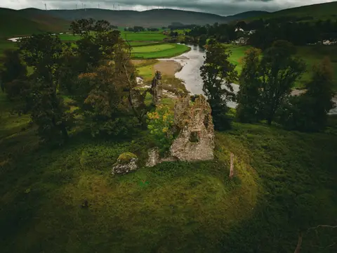 Photo of Crawford Castle, a ruined castle near Leadhills, South Lanarkshire, southern Scotland.
