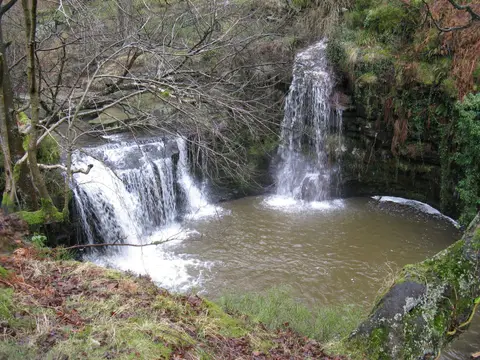 Photo of Lumb Hole Falls, a waterfall near Heptonstall, West Yorkshire, northern England.