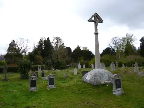 Photo of Southampton Old Cemetery, a Grade II* registered house & garden in Hampshire, south east England.