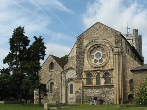 Photo of Waltham Abbey Church, an abbey near Waltham Cross, Essex, eastern England.