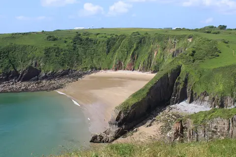 Photo of Skrinkle Haven, a cove near Manorbier, Pembrokeshire, south west Wales.
