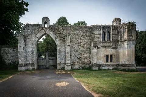 Photo of Ramsey Abbey, a ruined abbey in Cambridgeshire, eastern England.