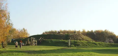 Photo of Brocks Hill Country Park, a country park near Great Glen, Leicestershire, central England.