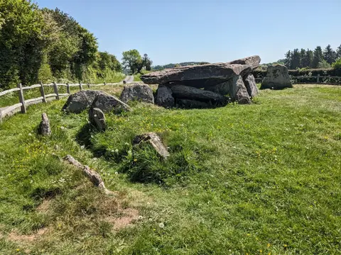 Photo of Arthur's Stone, a chambered tomb near Dorstone, Herefordshire, central England.
