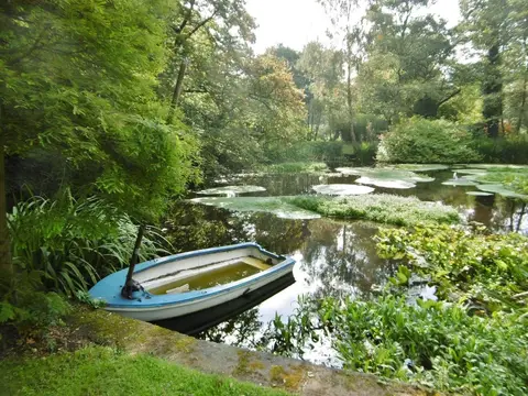 Photo of Stonyford Cottage Gardens, a garden near Cuddington, Cheshire, north west England.