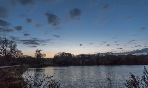 Photo of Hampstead Heath (Mens Pond), a swimming spot in London, England.
