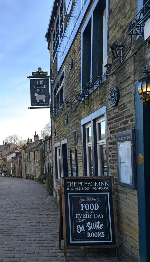 Photo of The Fleece Inn, a pub near Haworth, West Yorkshire, northern England.