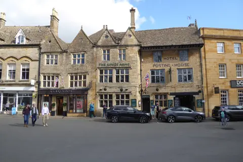 Photo of Stow-on-the-Wold, a village in the Cotswolds, Gloucestershire, south west England.