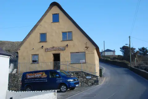 Photo of Becws Islyn, a farm & farm shop near Aberdaron in Llŷn, Gwynedd, north Wales.