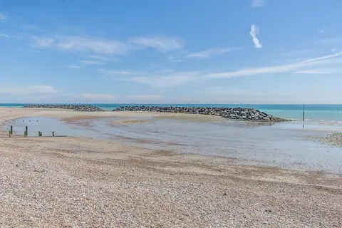 Photo of Middleton-on-sea, a swimming spot near Arundel, West Sussex, south east England.