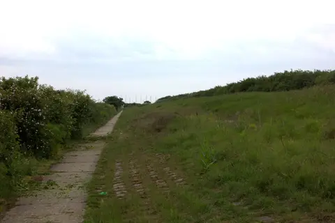 Photo of Canvey Heights Country Park, a country park near Leigh-on-Sea, Essex, eastern England.