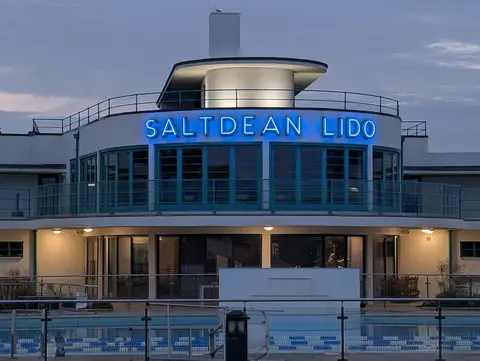 Photo of Saltdean Lido, a lido near Rottingdean, East Sussex, south east England.