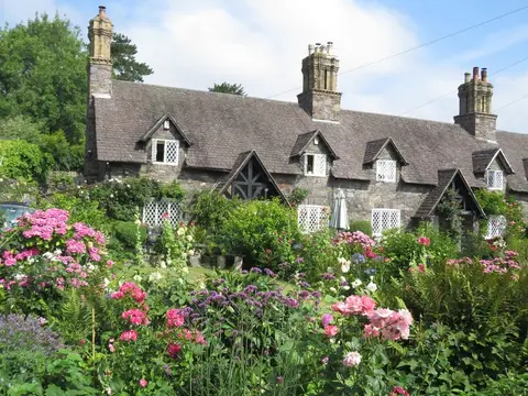 Photo of Woodhouse Eaves, a village in Leicestershire, central England.
