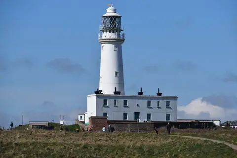 Photo of Flamborough Head Lighthouse, a lighthouse in East Riding of Yorkshire, northern England.