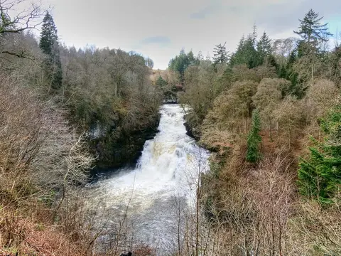 Photo of Falls of Clyde, a waterfall near New Lanark, South Lanarkshire, southern Scotland.