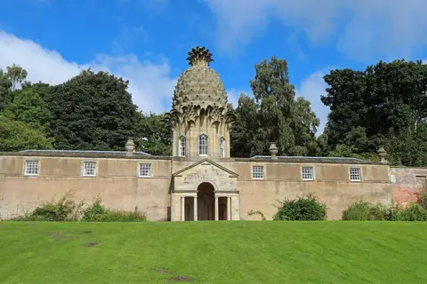Photo of Dunmore Pineapple, a garden near Airth, Falkirk, central Scotland.