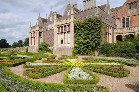 Photo of Charlecote Park, a Grade II* registered house & garden in Warwickshire, central England.