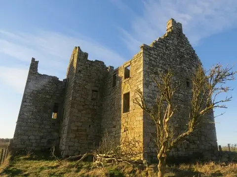 Photo of Pittarthie Castle, a ruined castle near Pittenweem, Fife, central Scotland.